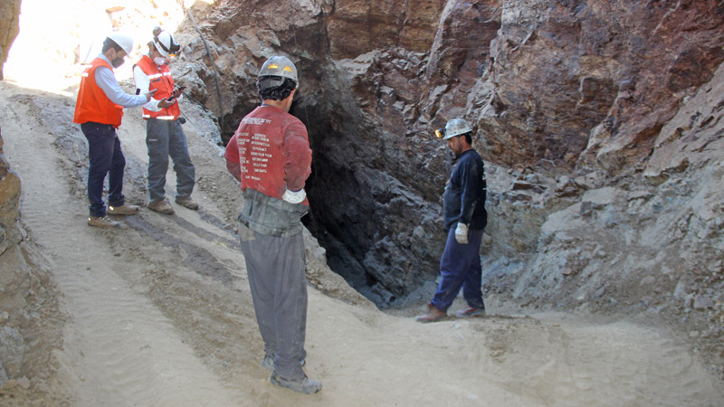 Supporting Artisanal Miners in Andacollo through Dialogue and Safety