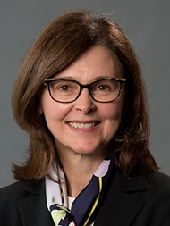 UNA M.权力